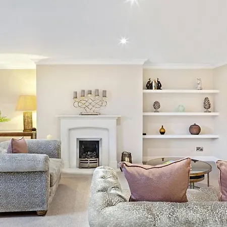 Entire Spacious - 公寓 *