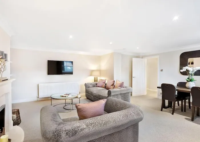 Apartament Entire Spacious - Harrogate