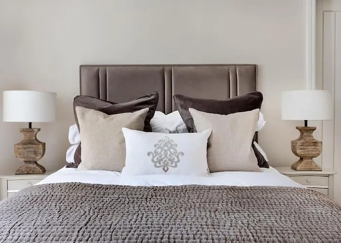 Apartament Entire Spacious -